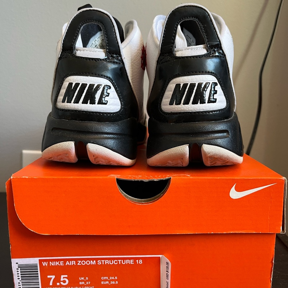 Men’s Nike Zoom Basketball Shoes 
NikeID Customize - Picture 4 of 15